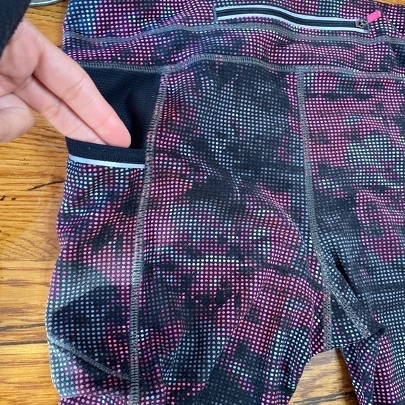 Athleta Women’s Maze Be Free Knicker Capri… - Picture 10 of 11